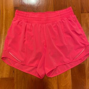 Lululemon HR Hotty Hot Shorts “4 in color LIP GLOSS